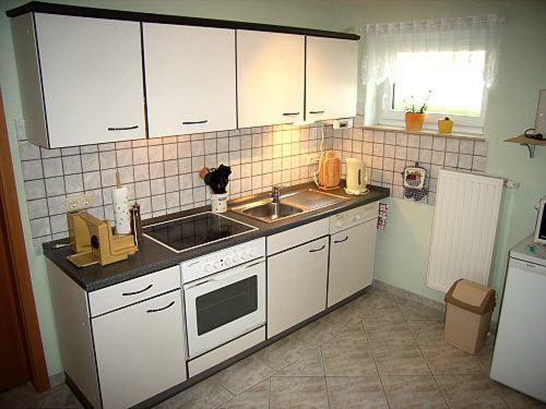 Ferienwohnung "Am Fechtertor- Eingang Zum Schlosspark" Putbus Kültér fotó