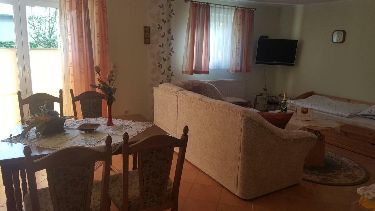 Ferienwohnung "Am Fechtertor- Eingang Zum Schlosspark" Putbus Kültér fotó